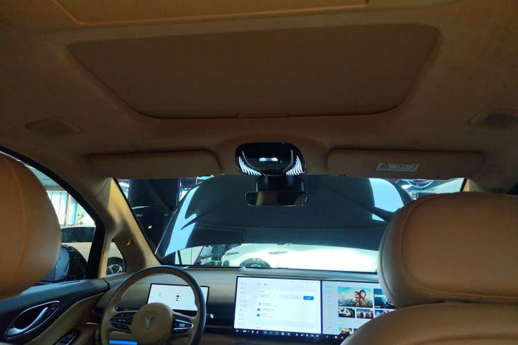 Used VOYAH Dream 2025 PHEV Four-Wheel-Drive Flagship Kunpeng Edition