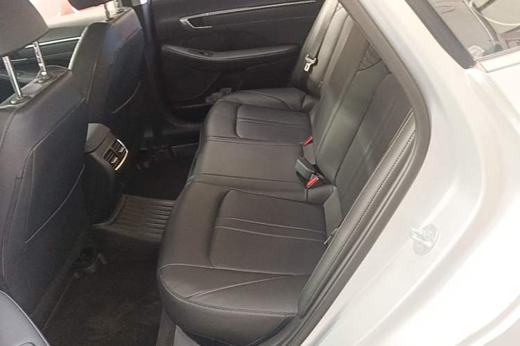 Used Hyundai Sonata 2024 1.5T Pro
