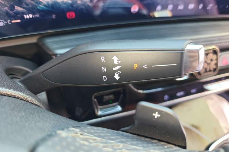 Used Buick LaCrosse 2023 28T Prestige Edition