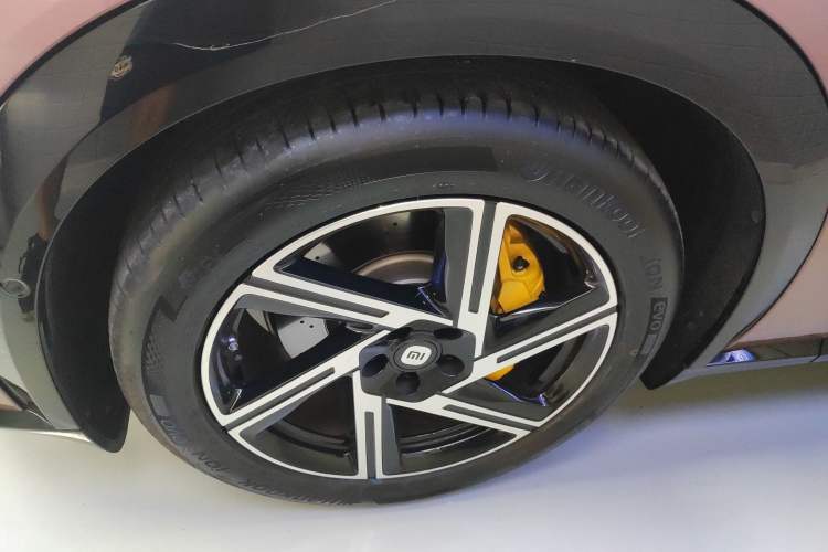 Used Xiaomi Auto YU7 2025 Ultra-Long Range High-Performance All-Wheel-Drive Max Edition