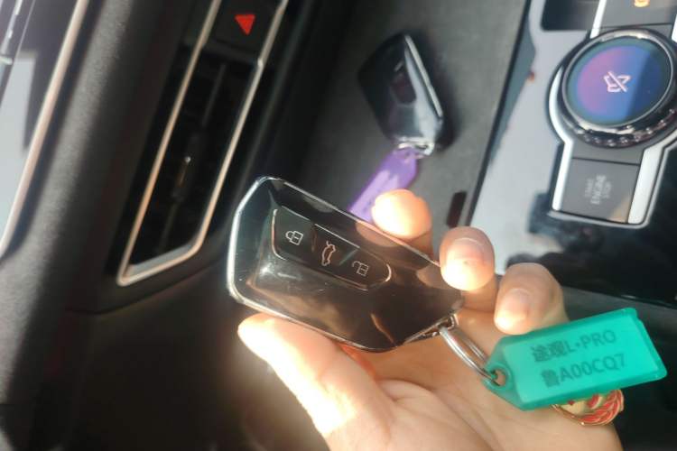 Used Volkswagen Tiguan L 2024 PRO 380TSI Four-Wheel Drive R-Line Prestige Edition
