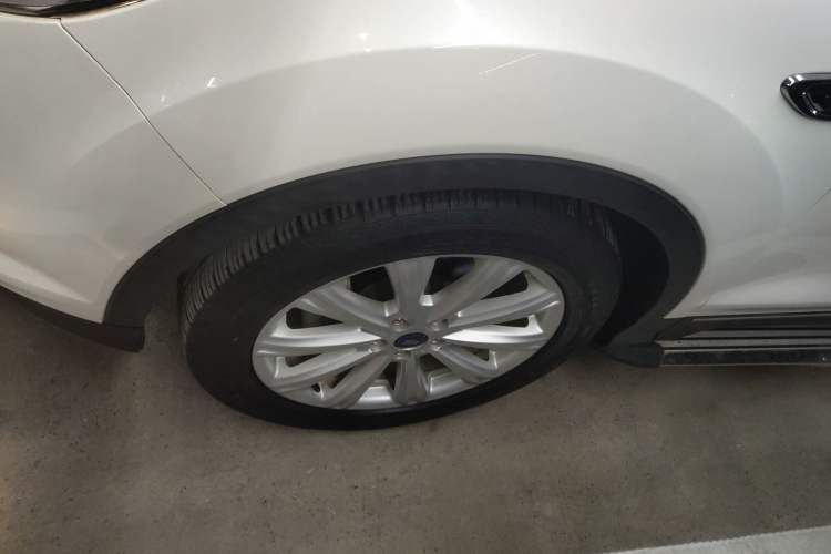 Used Ford Kuga 2017 EcoBoost 180 Two-Wheel-Drive Luxury Wing Edition