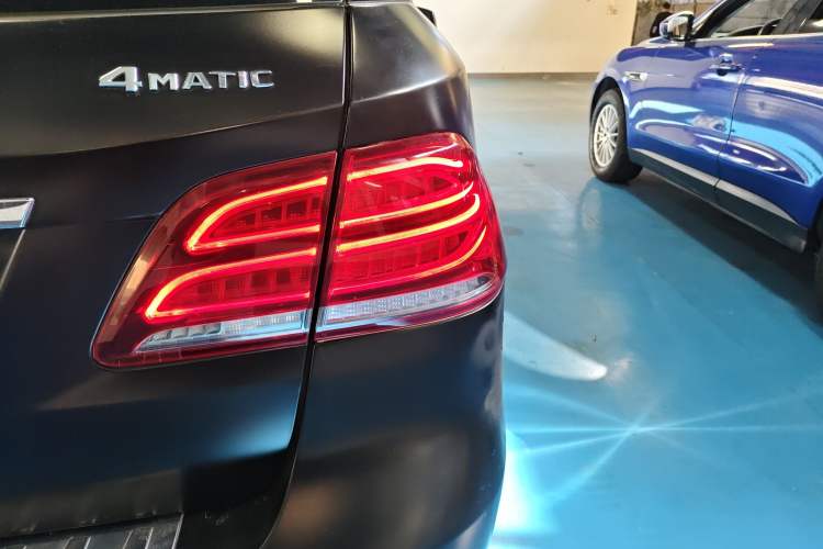 Used Mercedes-Benz GLE 2016 GLE 320 4MATIC Dynamic Edition Right Rear Taillight