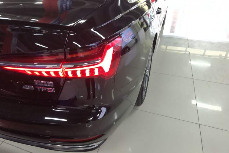 Used Audi A6L 2023 Revised 45 TFSI Prestige Elegant Edition Right Rear Taillight