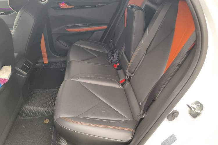 Used CHANGAN UNI-V 2022 1.5T Prestige Version