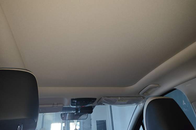 Used Kia Sportage (Chinese Domestic Model) 2025 1.5T Two-Wheel Drive Prestige Smart Enjoyment Version