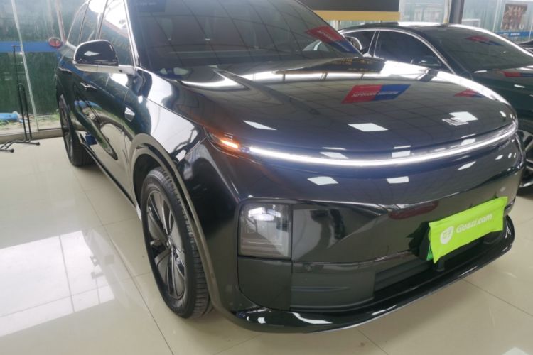 Used Li Auto L6 2024 Pro Model Exterior 1