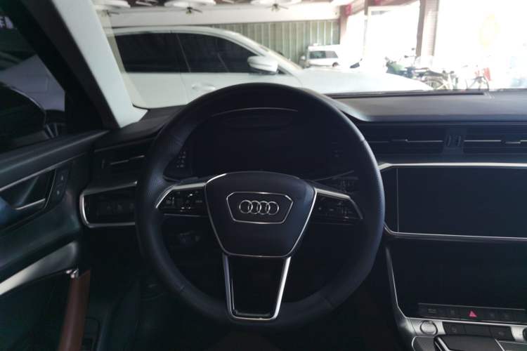 Used Audi A6L 2019 40 TFSI Luxury Prestige Edition Steering Wheel