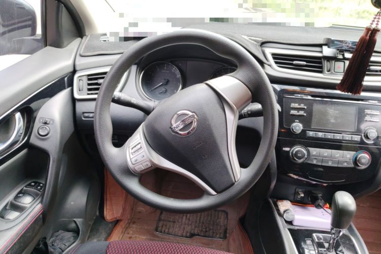 Used Nissan Qashqai 2016 2.0L CVT Elite Edition Steering Wheel