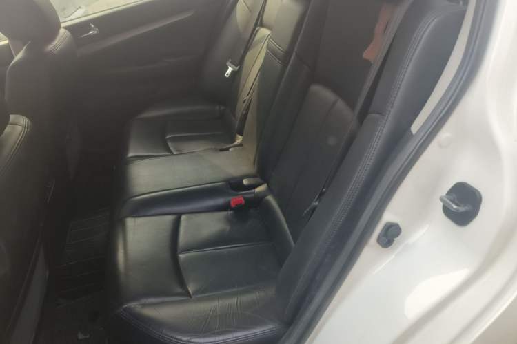 Used Infiniti G Series 2013 G25 Sedan Luxury Sport Edition Left Rear Seat