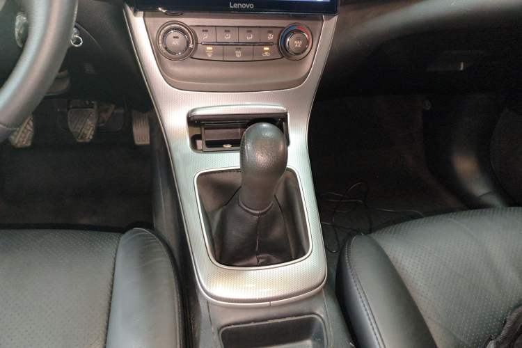 Used Nissan Sylphy 2012 1.6 XL Manual Luxury Edition