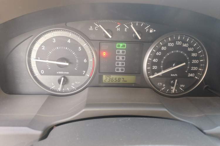 Used Toyota Land Cruiser 2012 4.0L Automatic VX Instrument Cluster