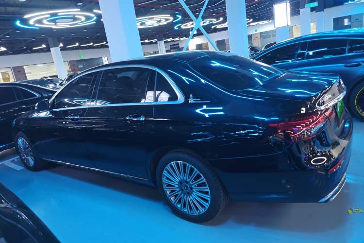 Used Mercedes-Benz E-Class 2023 Updated E 300 L Fashion Edition