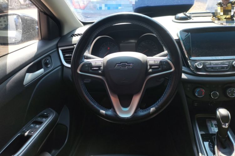 Used Chevrolet Monza 2019 Redline 320T Dual-Clutch Sporty Version China VI Standard Steering Wheel