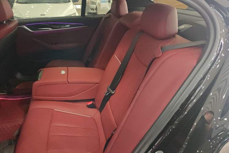 Used BMW 5 Series 2022 Restyled 530Li Leading Edition M Sport Package
