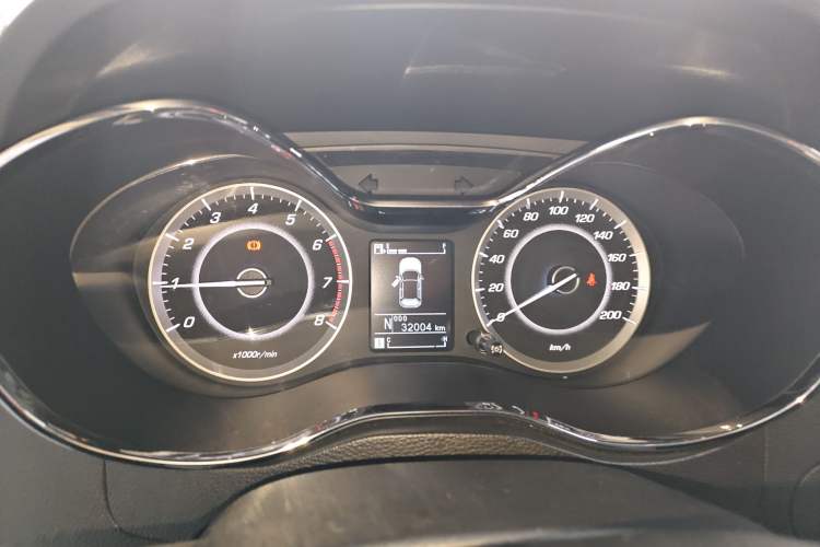 Used Baojun 560 2016 1.8L iAMT Elite Edition
