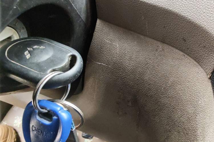 Used Wuling Hongguang 2010 1.2L Comfort Edition China IV Vehicle Key