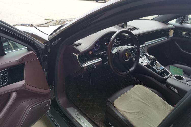 Used Porsche Panamera 2021 Panamera 4 E-Hybrid Executive Long Wheelbase 2.9T Driver Seat