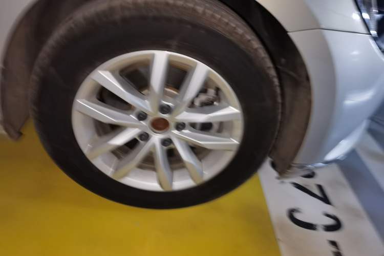 Used Volkswagen Magotan 2017 280TSI DSG Comfort Model
