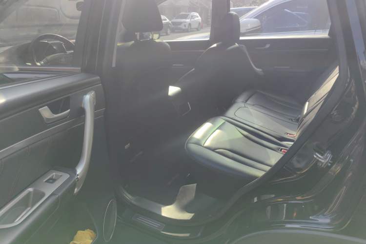 Used Haval H6 2015 Sport Edition 1.5T Automatic Two-Wheel Drive Luxury Model