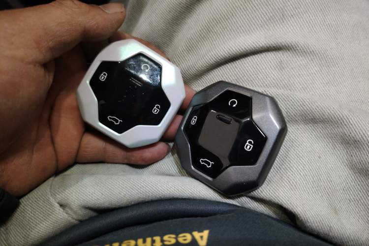 Used JETOUR Traveler C-DM 2024 C-DM 206KM Four-Wheel Drive Wilderness Edition Vehicle Key