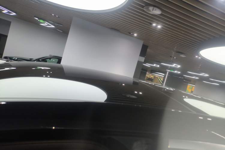 Used Li Auto L8 2025 Ultra Smart Refreshed Edition
