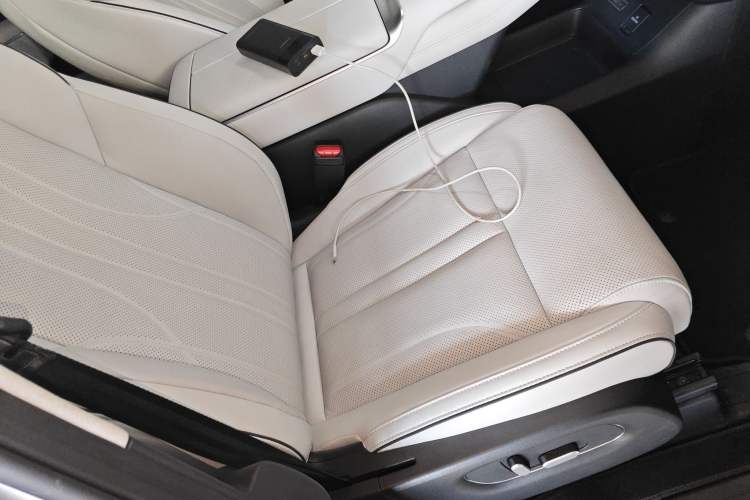 Used XPeng X9 2024 702 Ultra-Long Range Pro