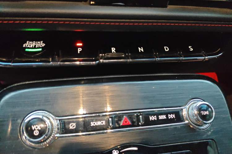 Used Lincoln Nautilus 2021 2.0T Four-Wheel-Drive California Coast Limited Edition