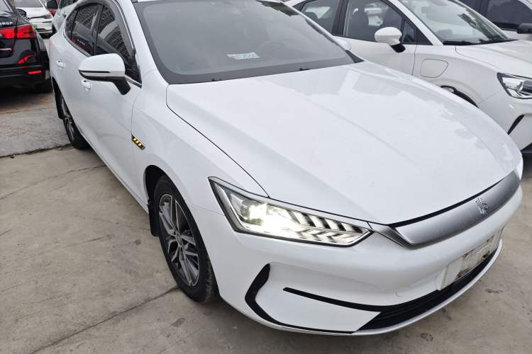 Used BYD Qin PLUS 2021 EV 400KM Luxury Model