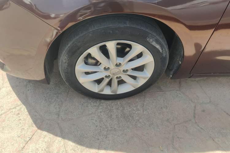 Used Kia K3 2016 1.6L Automatic GL Exterior 4