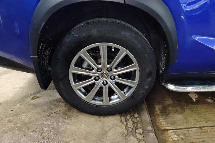 Used Lexus NX 2015 200 Front-Wheel Drive X-Trail SE Edition