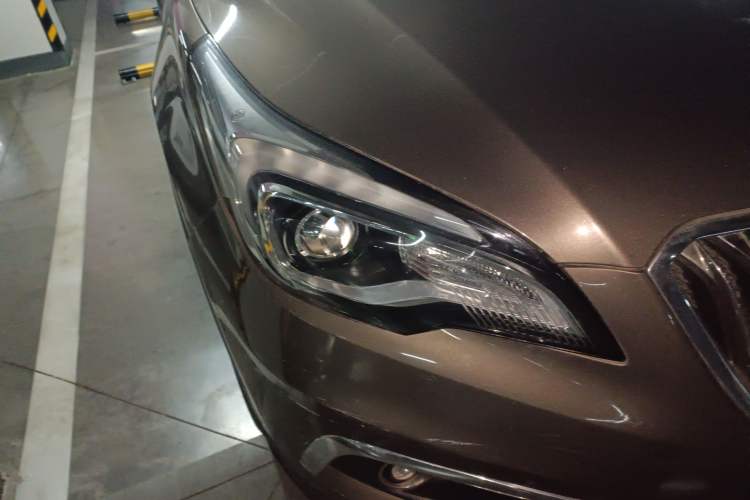 Used Buick Envision 2016 20T Two-Wheel-Drive Elite Model