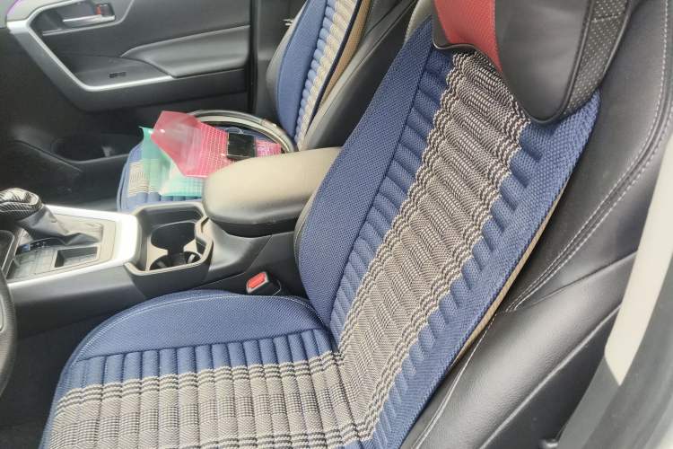 Used Toyota Wildlander 2020 2.0L CVT Two-Wheel Drive Luxury Edition Left Front Seat