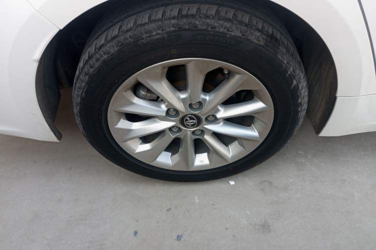 Used Toyota Corolla 2021 Dual-Motor 1.8L E-CVT Elite Edition