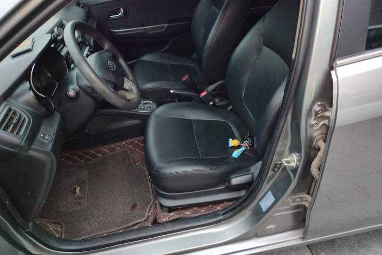 Used Kia K2 2011 Sedan 1.4L Automatic GLS
