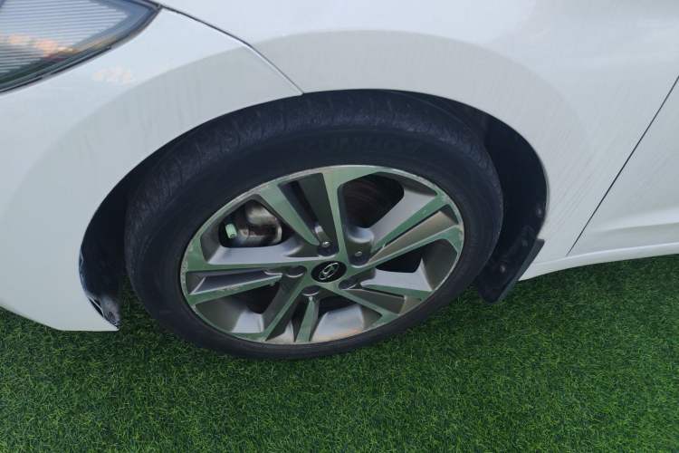 Used Hyundai Elantra (6th Generation / Lingdong) 2016 1.6L Automatic ZhiXuan – Elite Version
