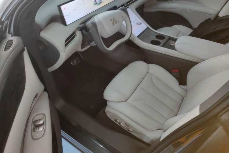 Used IM LS7 2025 New Edition Ultra
