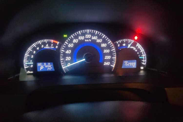 Used Toyota Camry 2015 2.0G Premier Edition Instrument Cluster