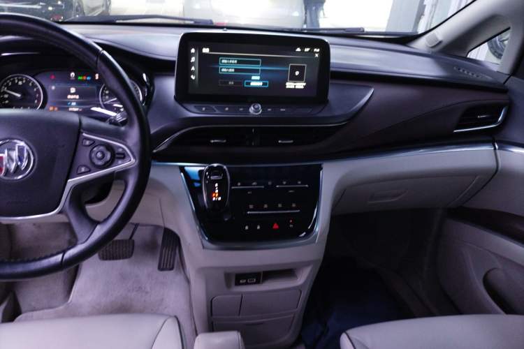 Used Buick GL8 2021 Land Cruiser Executive Class 652T Luxury Model Gear Lever