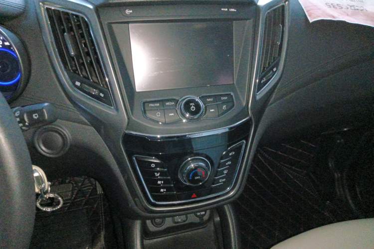 Used CHANGAN CS35 2017 1.6L Automatic Luxury Model