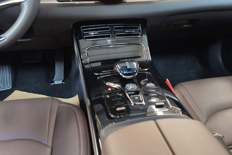 Used BYD Han 2020 DM Four-Wheel Drive Performance Edition Luxury Model
