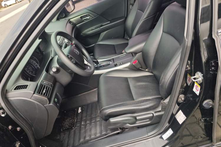 Used Honda Accord 2015 2.0L LX Comfort Edition
