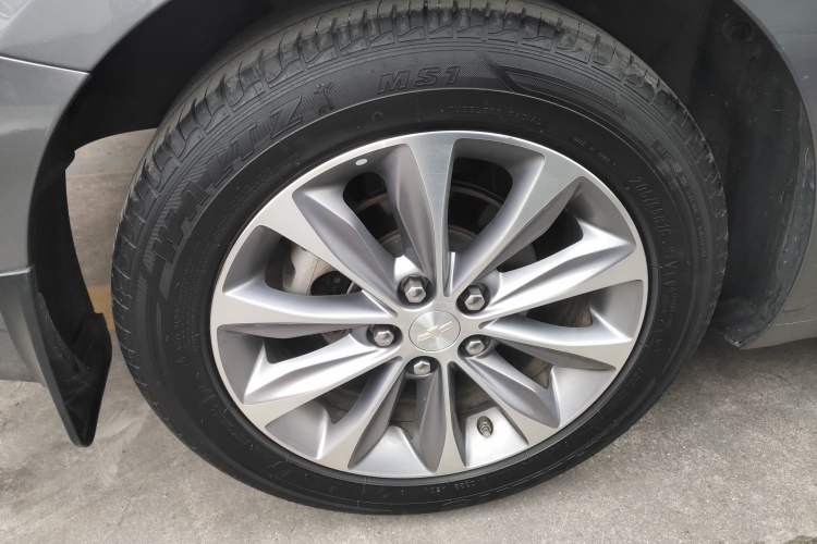 Used Chevrolet Monza 2022 320 Automatic Enjoyment Sunroof Version
