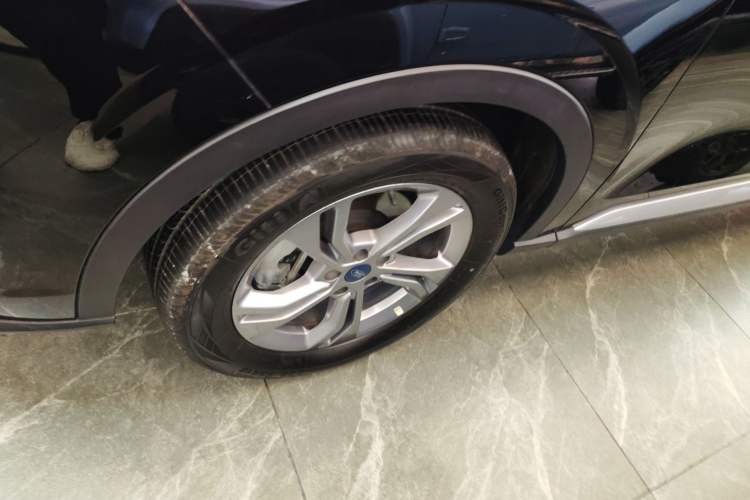 Used Ford Equator Sport 2023 EcoBoost 170 Platinum Edition