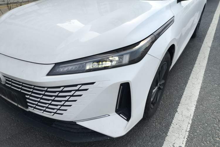 Used CHANGAN Eado DD 2023 Blue Whale NE 1.5T GDI DCT Luxury Edition Left Front Headlight