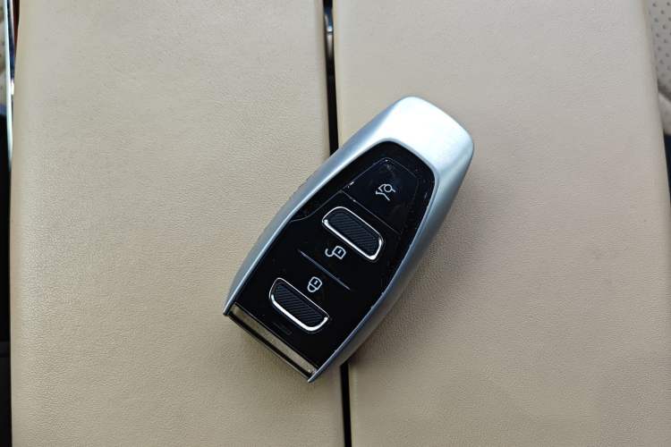 Used AstonMartin DBX 2022 3.0T STRAIGHT-SIX