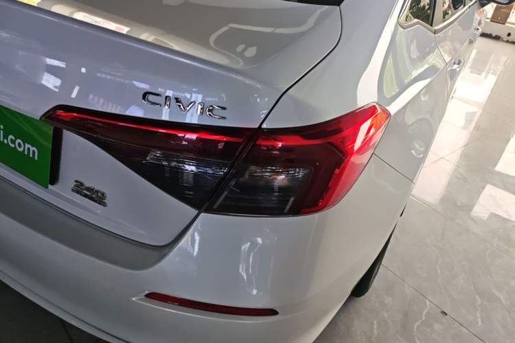 Used Honda Civic 2022 240TURBO CVT Dynamic Edition
