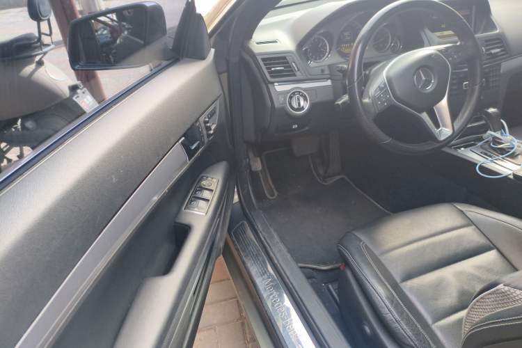 Used Mercedes-Benz E-Class 2011 E 260 CGI Coupe