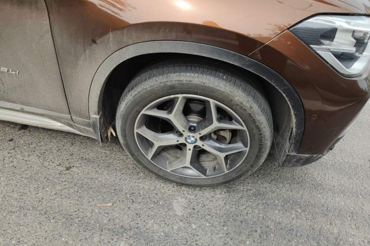 Used BMW X1 2016 sDrive18Li Luxury Model Right Front Wheel Hub