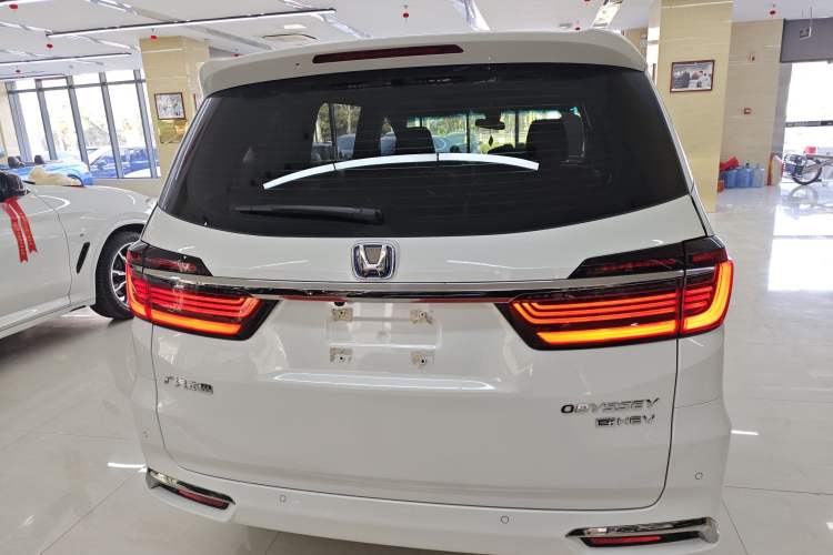 Used Honda Odyssey 2022 2.0L eHEV Sharp Enjoyment Edition